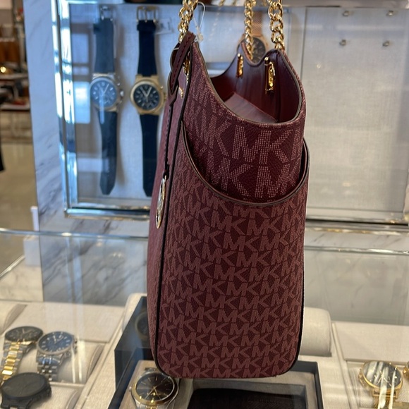 MICHAEL KORS 
Jet Set Travel Large Signature Chain Shoulder Tote Bag
Oxblood
NWT - Picture 5 of 16